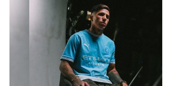 Enzo Fernández on valinnut Manchester Cityn pelipaidan numerolla 17 Enzo Fernández on valinnut Manchester Cityn pelipaidan numerolla 17